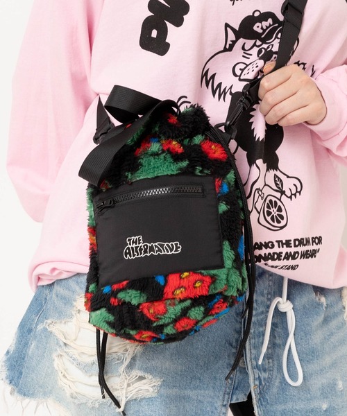 RNA（アールエヌエー）の「E5231 キルティングジャガードＢＡＧ（ショルダーバッグ・レディース・カラフル/カモフラージュ・FREE）」の2枚目の写真