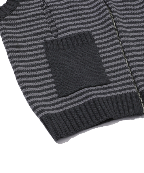 MAINBOOTH(メインブース)の「Lilo Knit Vest(CHARCOAL)(ベスト・レディース・その他・2/3)」の13枚目の写真