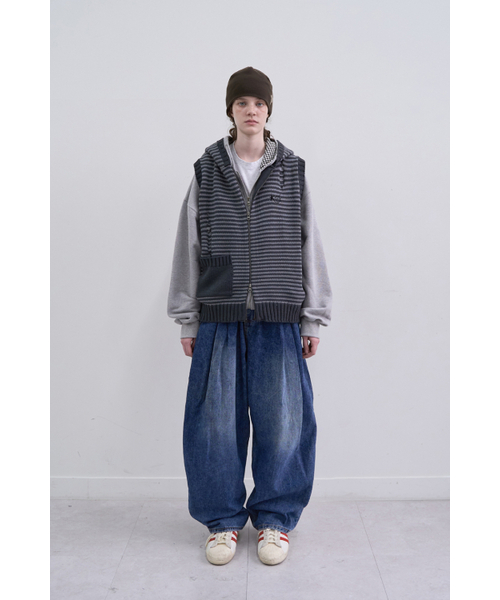 MAINBOOTH(メインブース)の「Lilo Knit Vest(CHARCOAL)(ベスト・レディース・その他・2/3)」の6枚目の写真