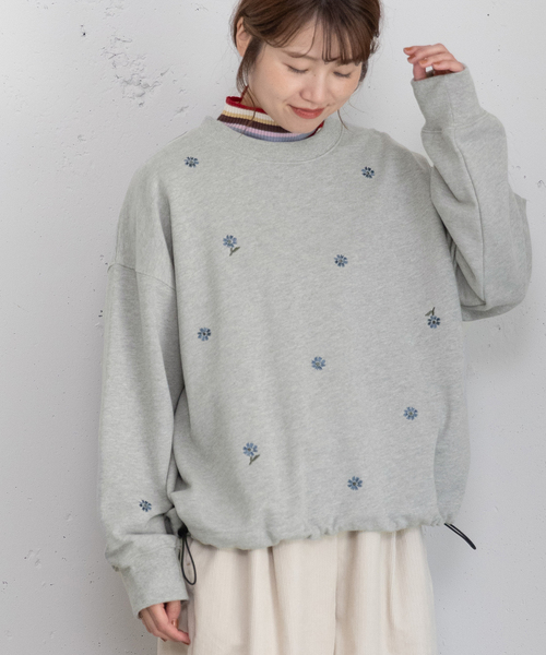 POU DOU DOU（プードゥドゥ）の「とび花刺繍スウェット（スウェット・レディース・イエロー/ブラック/グレー・M）」の3枚目の写真