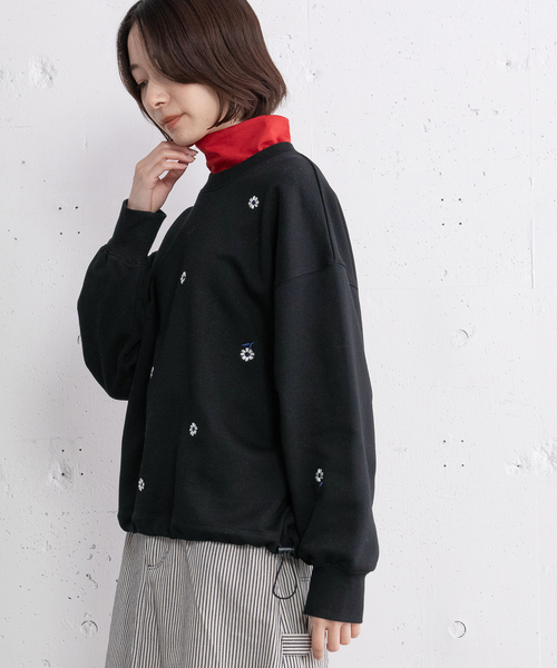 POU DOU DOU（プードゥドゥ）の「とび花刺繍スウェット（スウェット・レディース・イエロー/ブラック/グレー・M）」の17枚目の写真