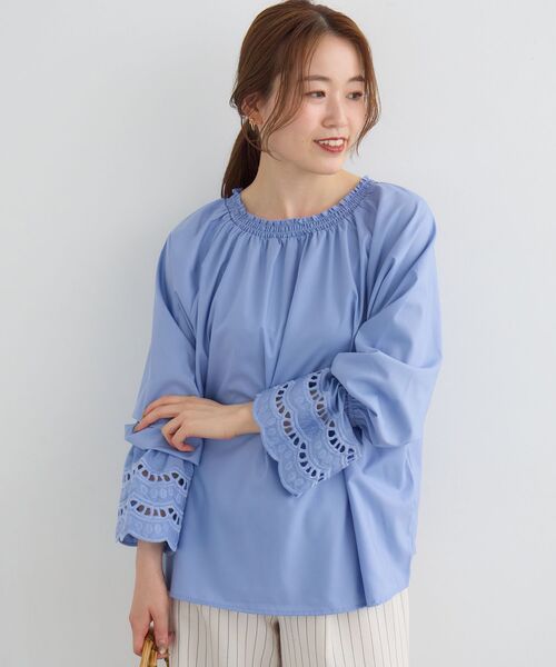 le.coeur blanc(ルクールブラン)の「2WAYキャンディースリーブブラウス(シャツ/ブラウス・レディース・サックスブルー/オフホワイト・38)」の1枚目の写真