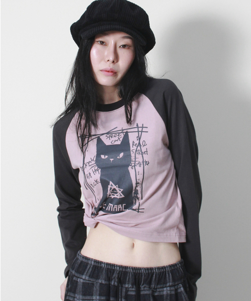 DEMARC(ドゥマーク)の「ボスキャット ラグランセミクロップ長袖Tシャツ ピンク&チャコール(Tシャツ/カットソー・レディース・その他・MEDIUM/LARGE)」の5枚目の写真