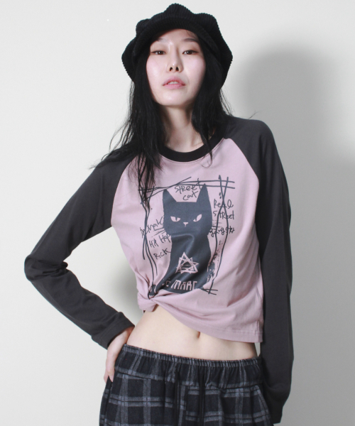 DEMARC(ドゥマーク)の「ボスキャット ラグランセミクロップ長袖Tシャツ ピンク&チャコール(Tシャツ/カットソー・レディース・その他・MEDIUM/LARGE)」の6枚目の写真