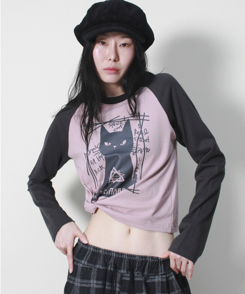DEMARC(ドゥマーク)の「ボスキャット ラグランセミクロップ長袖Tシャツ ピンク&チャコール(Tシャツ/カットソー・レディース・その他・MEDIUM/LARGE)」の7枚目の写真