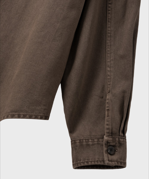 NONBLANK(ノンブランク)の「ダイングデニムシャツ_BROWN(シャツ/ブラウス・メンズ・ブラウン・MEDIUM/LARGE/X-LARGE)」の7枚目の写真