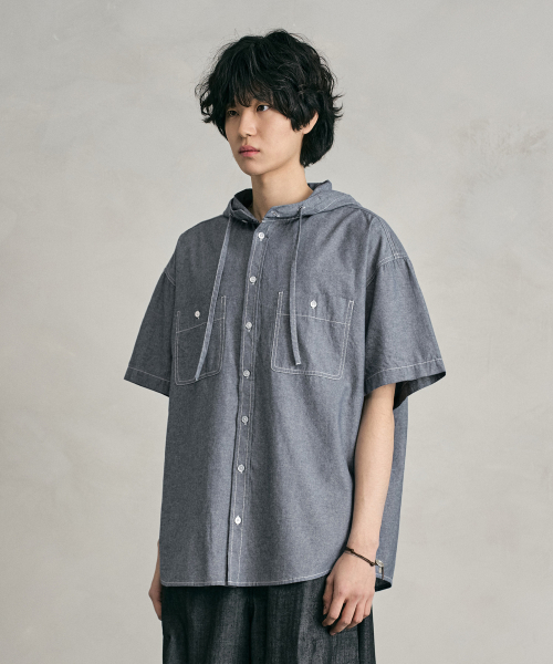 DECET(デケト)の「シャンブレーオーバーフードショートシャツ DCSH013ライトブルー(シャツ/ブラウス・メンズ・その他・SMALL/MEDIUM/LARGE)」の4枚目の写真