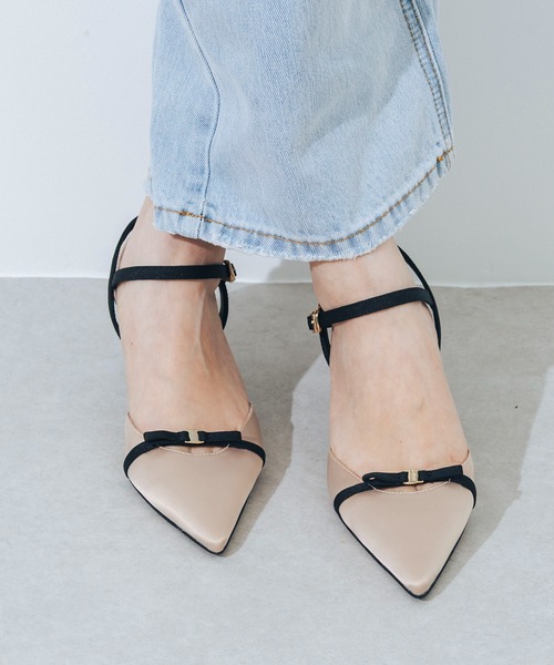 EVOL（イーボル）の「【ふかふか・クッション入り】ポインテッド5.5cmリボンストラップパンプス CA23853（パンプス・レディース・ベージュ系その他/ブラック/ベージュ・25.0cm/24.5cm/24.0cm/23.5cm/23.0cm/22.5cm/22.0cm）」の6枚目の写真