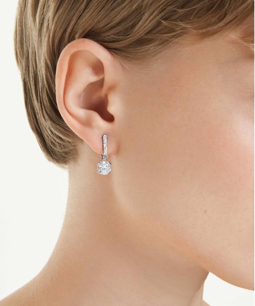 SWAROVSKI(スワロフスキー)の「【公式】【スワロフスキー】Stilla クリップイヤリング, ラウンドカット, パヴェ, ホワイト, ロジウム・プレーティング(イヤリング・レディース・ホワイト・ONE SIZE)」の2枚目の写真