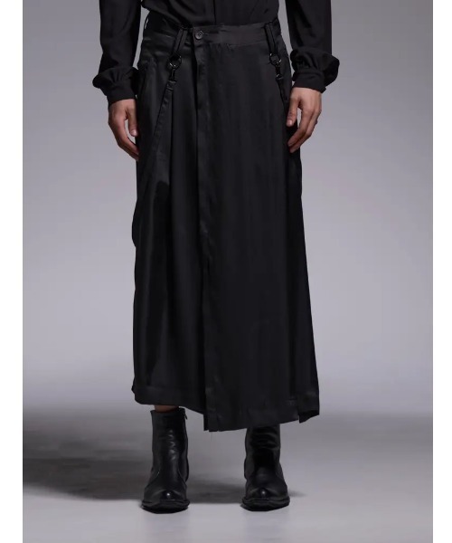 kiryuyrik（キリュウキリュウ）の「Kiryuyrik/キリュウキリュウ/Vintage Stain Skirt Suspender Slacks / ヴィンテージサテン スカート サスペンダースラックス（スラックス・メンズ・ブラック・LARGE/MEDIUM/SMALL）」の4枚目の写真