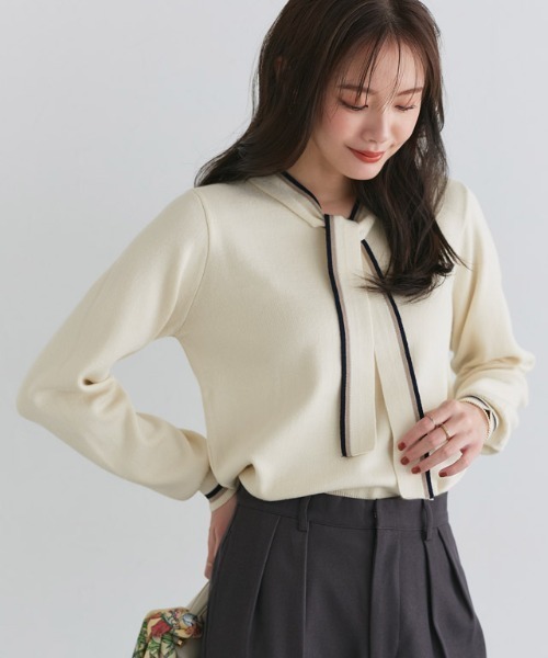 Pierrot（ピエロ）の「配色ボウタイニット（ニット/セーター・レディース・アイボリー/ネイビー・L/M）」の19枚目の写真