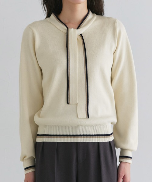 Pierrot（ピエロ）の「配色ボウタイニット（ニット/セーター・レディース・アイボリー/ネイビー・L/M）」の8枚目の写真