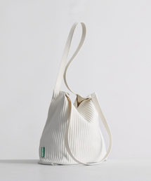 boxy bag 61 - pleats ivory