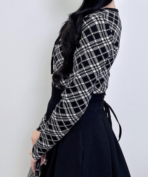 INGNI（イング）の「フロントフリルドッキングチェック柄ニット（ニット/セーター・レディース・アイボリー系3/ブラック系その他2/ピンク系2・M）」の7枚目の写真