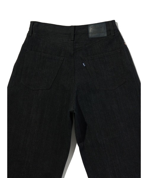 Levi's(リーバイス)の「Levi's/リーバイス BLUETAB(TM) ワイドプリーツ CROP ジーンズ ブラック(デニムパンツ・メンズ・ブラック・28inch/29inch/30inch/31inch/32inch/33inch/34inch/36inch)」の20枚目の写真