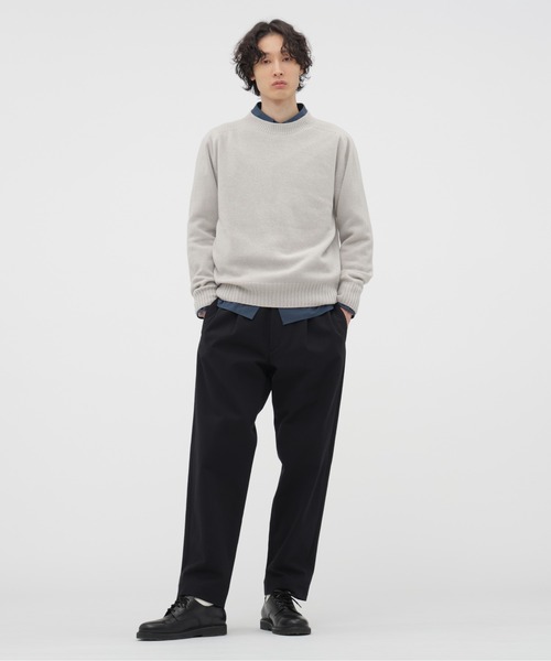 MARGARET HOWELL(マーガレットハウエル)の「SOFT MERINO KNITWEAR(ニット/セーター・メンズ・グレー系その他/オリーブ・LARGE/MEDIUM)」の6枚目の写真
