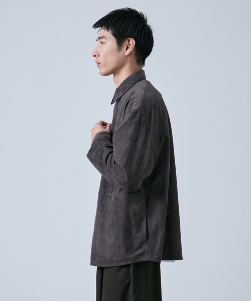 B.C STOCK（ベーセーストック）の「《追加》フェイクスエード シャツジャケット（ライダースジャケット・メンズ・チャコールグレー/キャメル/ブラウン・MEDIUM/LARGE）」の6枚目の写真