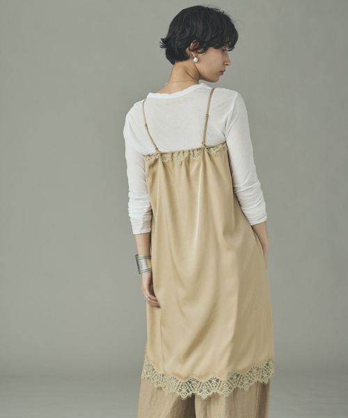 Curensology（カレンソロジー）の「Curensology(カレンソロジー)/2WAYレーススリットスカート（ワンピース・レディース・ベージュ/ブラック・FREE）」の4枚目の写真