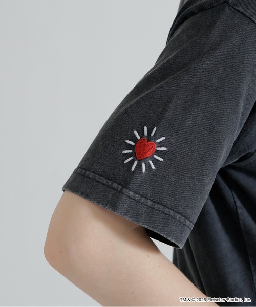 BETTY BOOP（ベティ・ブープ）の「《AVIREX × Betty Boop》FADE WASH S/S T-SHIRT（Tシャツ/カットソー・レディース・ピンク系/チャコールグレー・F）」の9枚目の写真