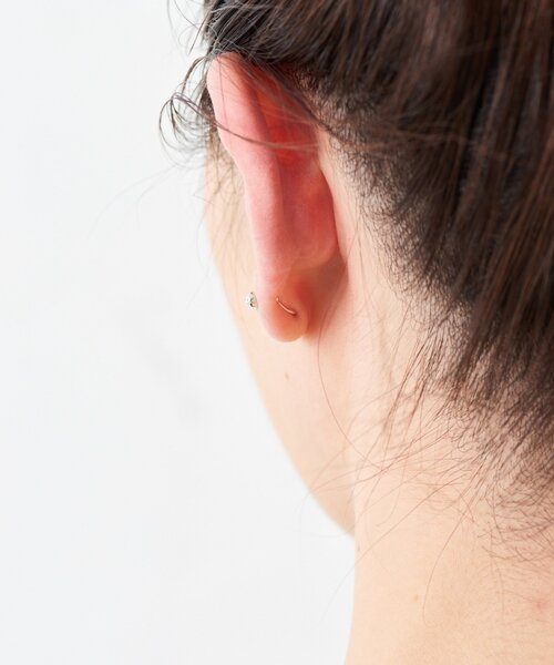 ear PAPILLONNER（イアパピヨネ）の「《スターリングシルバー使用》プチ涙ピアス（ピアス（両耳用）・レディース・シルバー/ゴールド・FREE）」の10枚目の写真