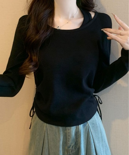 kirakiraShop(キラキラショップ)の「レイヤード ストラップ付き サイド ドローストリング ニットトップス(ニット/セーター・レディース・ブラック/グレー/ブラウン/レッド・FREE)」の2枚目の写真
