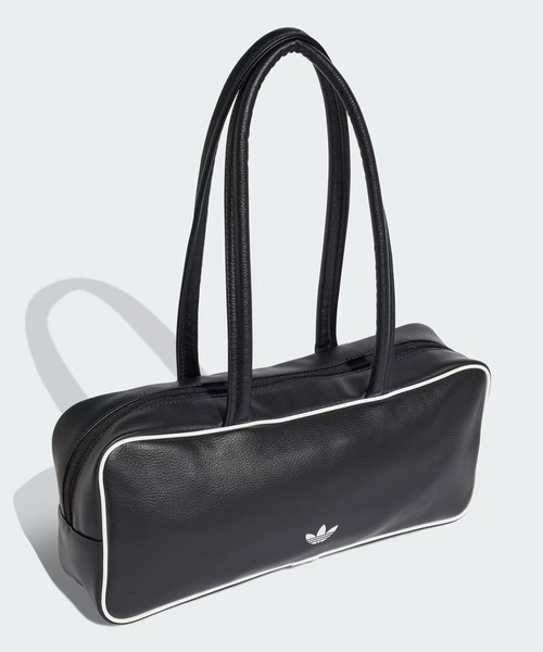 adidas(アディダス)の「【adidas】ADICOLOR ELONGATED AIRLINER(ショルダーバッグ・レディース・ブラック・FREE)」の3枚目の写真
