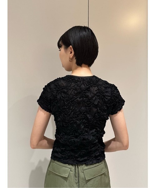 ESTNATION(エストネーション)の「ESTNATION / シャーリング フラワー Tシャツ(Tシャツ/カットソー・レディース・オフホワイト/レッド/ブラック・FREE)」の10枚目の写真