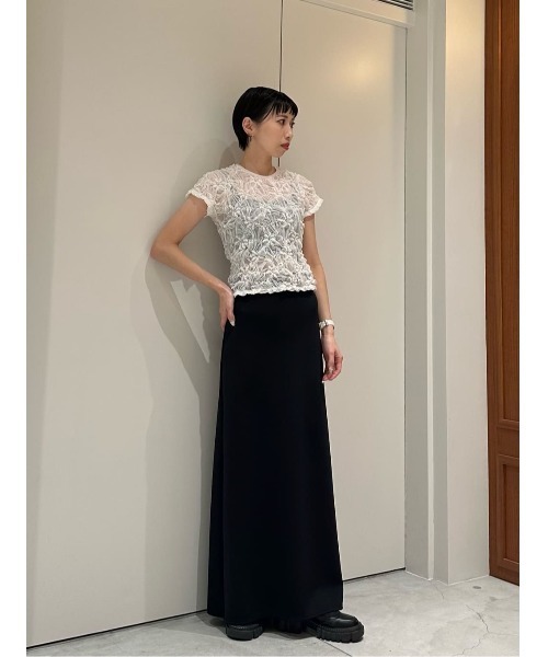 ESTNATION（エストネーション）の「ESTNATION / シャーリング フラワー Tシャツ（Tシャツ/カットソー・レディース・オフホワイト/レッド/ブラック・FREE）」の11枚目の写真