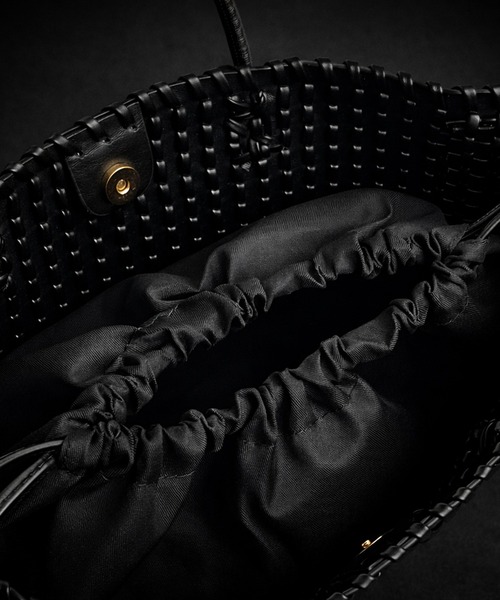 folka(フォルカ)の「1D52-KR Inter Weave Tote(トートバッグ・レディース・ブラック・ONESIZE)」の4枚目の写真