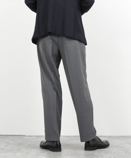 NOLLEY’S(ノーリーズ)の「ウォッシャブルウール 2タック ワイドスラックス 26SS / サイドアジャスター付き / ベルトレス / イージーケア / 美シルエット(スラックス・メンズ・チャコールグレー/ベージュ/ブルー系その他・S/M/L/XL)」の6枚目の写真