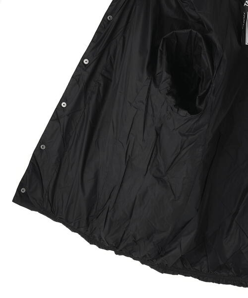 TAION(タイオン)の「TAION/タイオン/CITY CREW NECK DOWN JACKET(ダウンジャケット/コート・レディース・ブラック/ホワイト系2・S/M/L)」の6枚目の写真