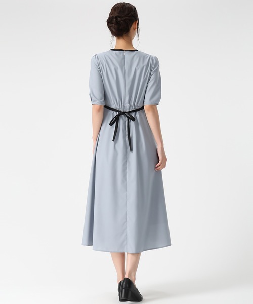 2026春夏新作 フロントプリーツ配色ワンピース（ワンピース）｜MISCH