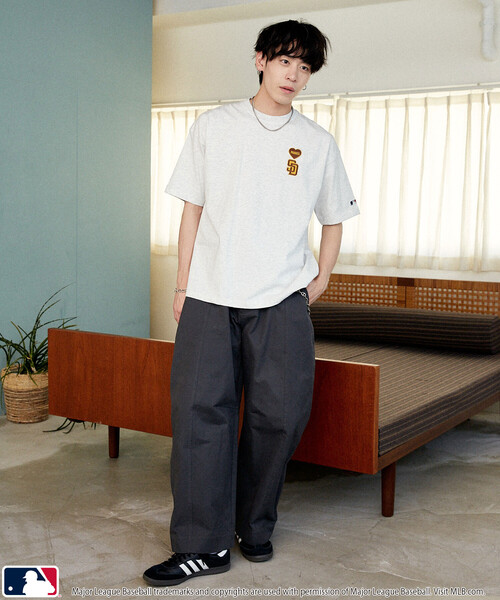 PUBLUX（パブリュクス）の「PUBLUX/パブリュクス 別注MLB ワンポイントハートTシャツ　限定展開（Tシャツ/カットソー・メンズ・ブラック/オフホワイト/ネイビー/グレー/ピンク/ブラウン/ライトグレー・L/M/ﾌﾘ-）」の8枚目の写真