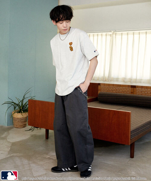 PUBLUX（パブリュクス）の「PUBLUX/パブリュクス 別注MLB ワンポイントハートTシャツ　限定展開（Tシャツ/カットソー・メンズ・ブラック/オフホワイト/ネイビー/グレー/ピンク/ブラウン/ライトグレー・L/M/ﾌﾘ-）」の10枚目の写真