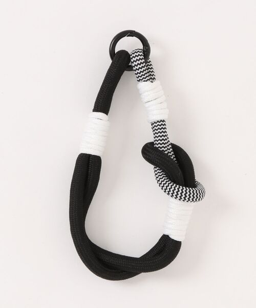 Q(キュー)の「パラコードストラップ(スマホグッズ・レディース・オレンジ/ブラック/ピンク・MEDIUM)」の4枚目の写真