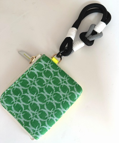 Q(キュー)の「パラコードストラップ(スマホグッズ・レディース・オレンジ/ブラック/ピンク・MEDIUM)」の10枚目の写真