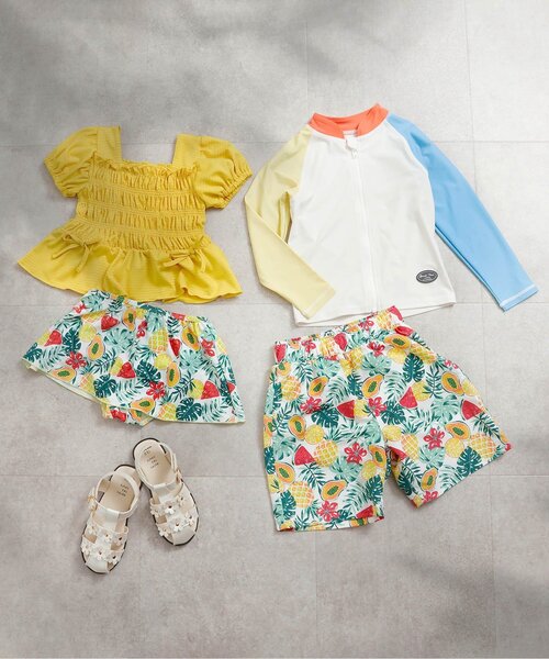 apres les cours（アプレレクール）の「【UVカット/リンク】ギンガム・トロピカル・フラワーシャーリングセパレート水着（水着・キッズ・レッド/サックスブルー/イエロー・80/90/100/110/120/130/140）」の16枚目の写真