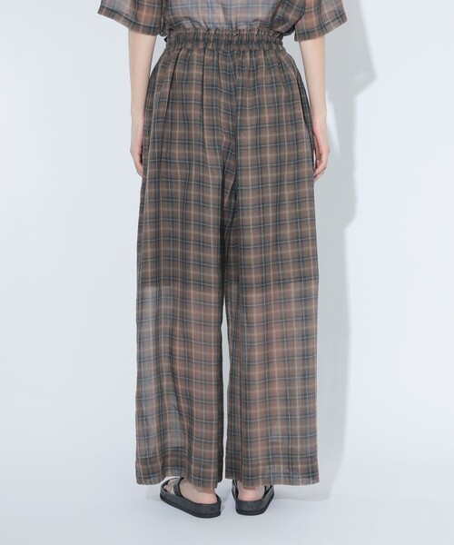 BEAMS BOY（ビームスボーイ）の「maturely / ボイル チェック ワイド イージー（その他パンツ・レディース・ブラウン/ピンク・ONE SIZE）」の9枚目の写真