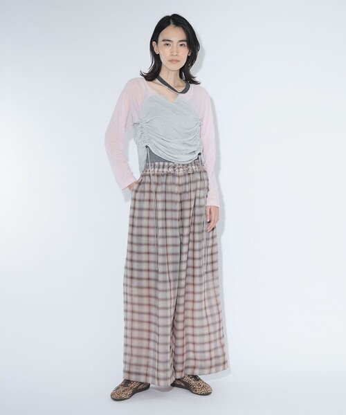 BEAMS BOY（ビームスボーイ）の「maturely / ボイル チェック ワイド イージー（その他パンツ・レディース・ブラウン/ピンク・ONE SIZE）」の5枚目の写真