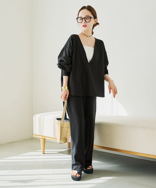 KOBE LETTUCE（コウベレタス）の「[ 田中亜希子さんコラボ ] 深Vネックジャージープルオーバー（Tシャツ/カットソー・レディース・オフホワイト/グレー系/ベージュ系/ブラック・M-Long/M-Short）」の7枚目の写真