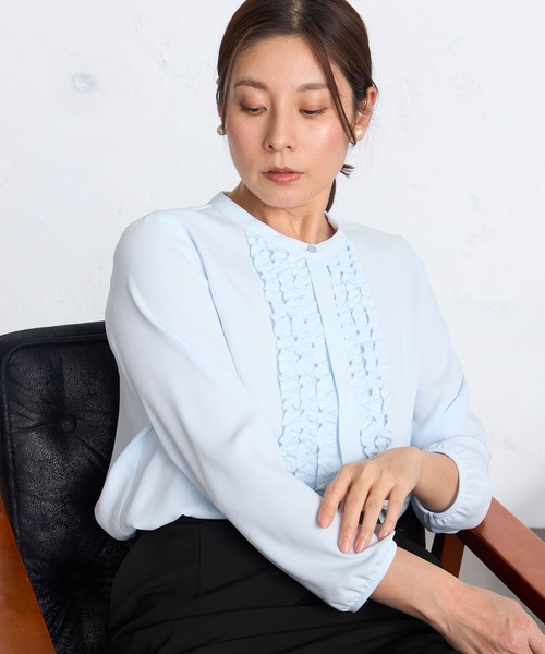 GALLORIA（ギャローリア）の「【洗濯機で洗える】チビフリルブラウス（シャツ/ブラウス・レディース・ライトグレー/ライトブルー/ホワイト・L/LL/M/S）」の3枚目の写真