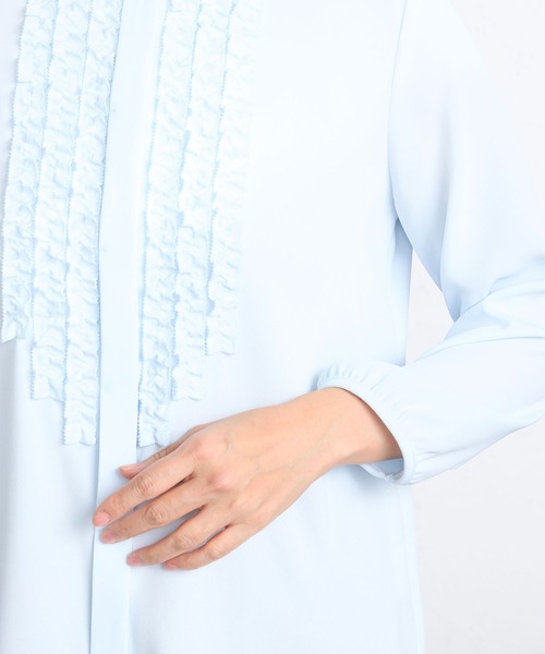 GALLORIA（ギャローリア）の「【洗濯機で洗える】チビフリルブラウス（シャツ/ブラウス・レディース・ライトグレー/ライトブルー/ホワイト・L/LL/M/S）」の8枚目の写真