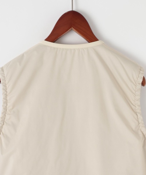 DANTON(ダントン)の「【DANTON(ダントン)】ノーカラーベスト(ベスト・レディース・アイボリー/オリーブ・SMALL)」の6枚目の写真