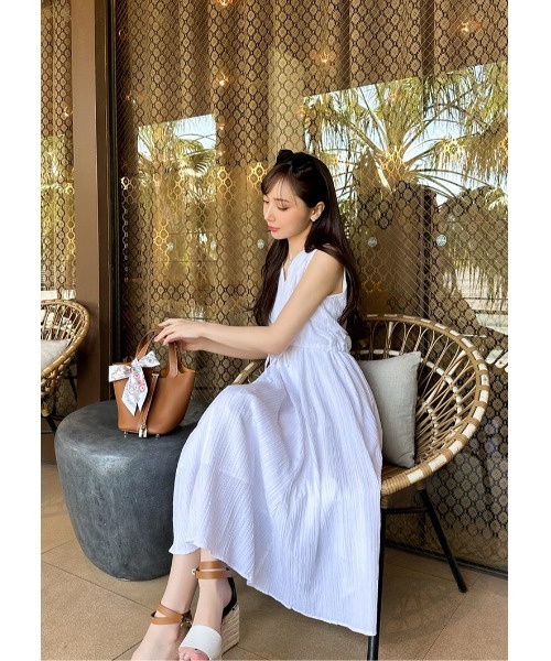 LUDICRUM(ルーディクルム)の「Vneck drawstring dress(ワンピース・レディース・ブラック/オフホワイト/ラベンダー・M/S)」の4枚目の写真