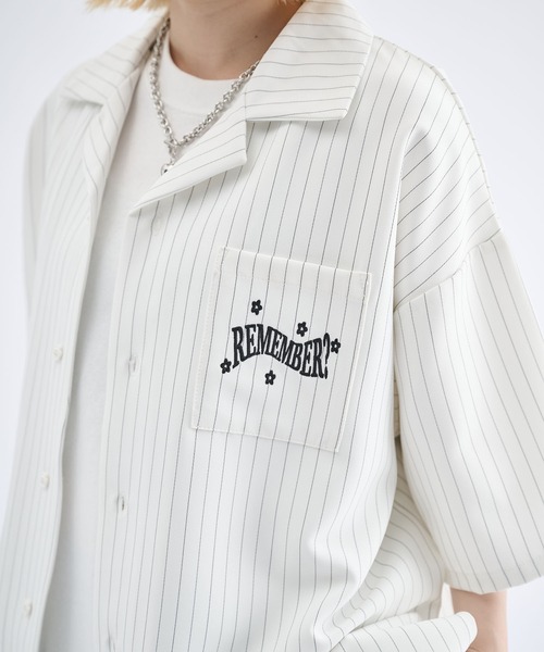Remember.(リメンバー)の「フラワーボタンストライプ開襟シャツ / Flower Button Stripe Halfsleeve Shirt(シャツ/ブラウス・メンズ・ブラック/ブラウン/ホワイト・LARGE/MEDIUM)」の9枚目の写真