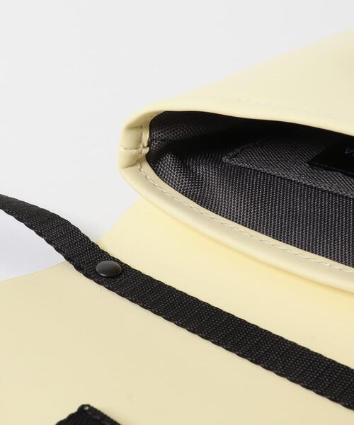 SENSE OF PLACE by URBAN RESEARCH(センスオブプレイスバイアーバンリサーチ)の「GASTON LUGA SPLASH MINI CROSSBODY(ショルダーバッグ・メンズ・ブラック/グレー系その他/イエロー系その他・ONE)」の8枚目の写真