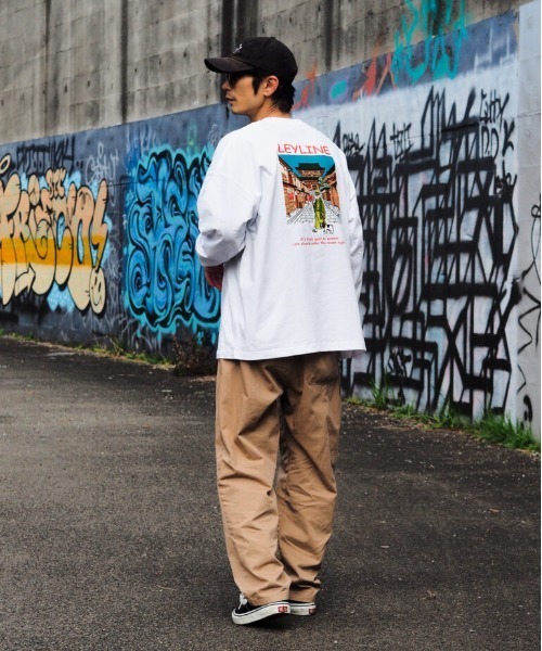Leyline(レイライン)の「【Leyline】stroll-smith-kyoto-ロンT(Tシャツ/カットソー・メンズ・ブラック/ホワイト・M/XL/L)」の3枚目の写真