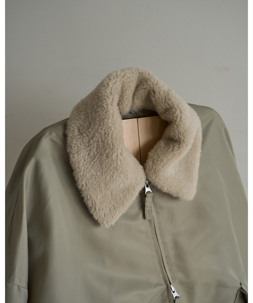anuke(アンヌーク)の「MA-2 Flight Jacket(テーラードジャケット・レディース・ネイビー/オリーブ・38inch/36inch)」の4枚目の写真