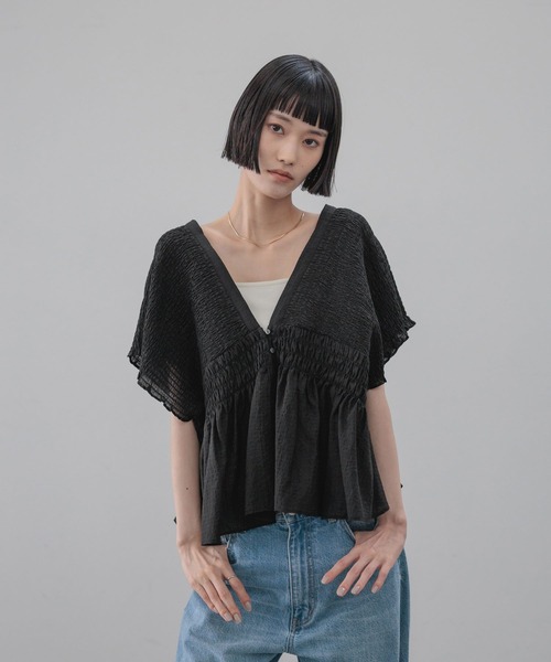 LOWRYS FARM(ローリーズファーム)の「ヨウリュウシャーリングショートフレンチスリーブ 661674(シャツ/ブラウス・レディース・ベージュ/ブラック/ブルー/アイボリー/ドット・FREE)」の22枚目の写真