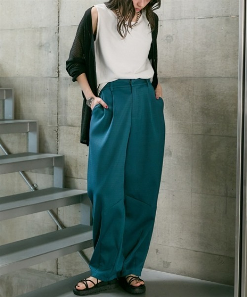 Soiunique（スワユニーク）の「麻調合繊ゆったりサイズカーブパンツ ［Soiunique］（その他パンツ・レディース・ブルーグリーン/ブラック・L～LL/M～Ｌ）」の4枚目の写真